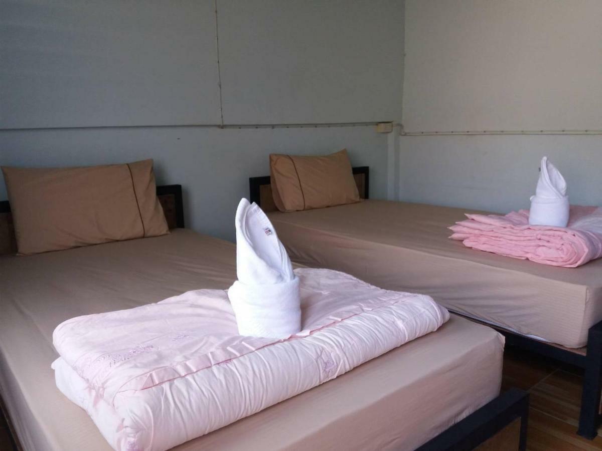 P.L.P Guesthouse - Mae Hong Son Exterior photo